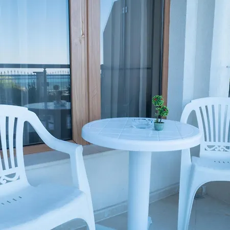 Апартаменты Sea View *